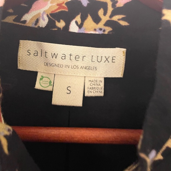 Saltwater LUXE Black Floral Bomber Jacket Size Small - Picture 3 of 4